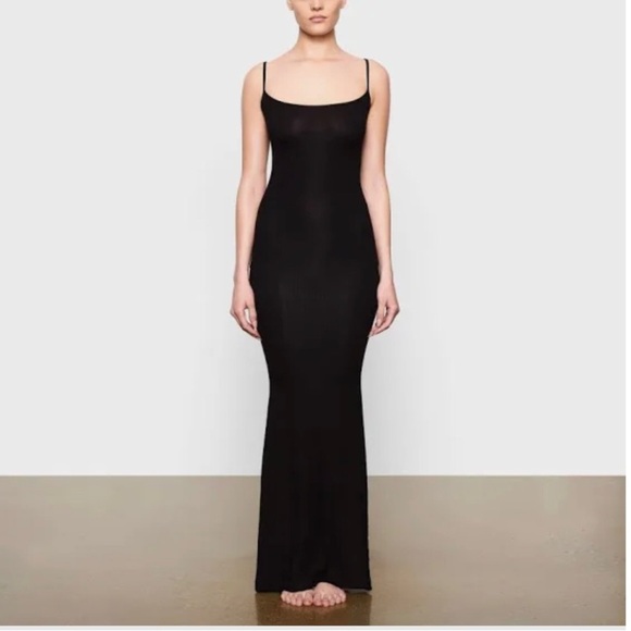 SKIMS Dresses & Skirts - SKIMS SOFT LOUNGE LONG SLIP DRESS ONYX SIZE S